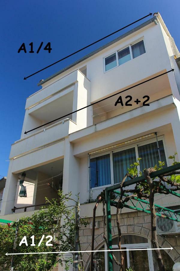 Apartmani Nikmar Makarska Exterior photo